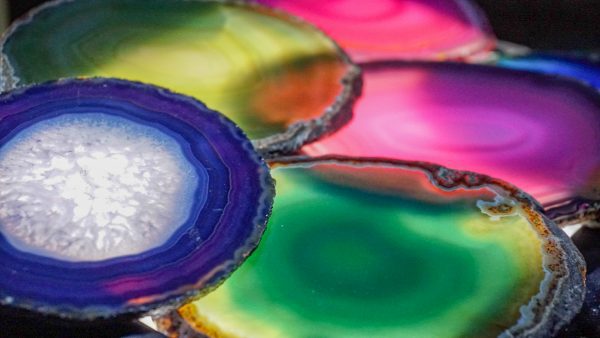 ENGRAVED BRAZILIAN AGATES - Image 9